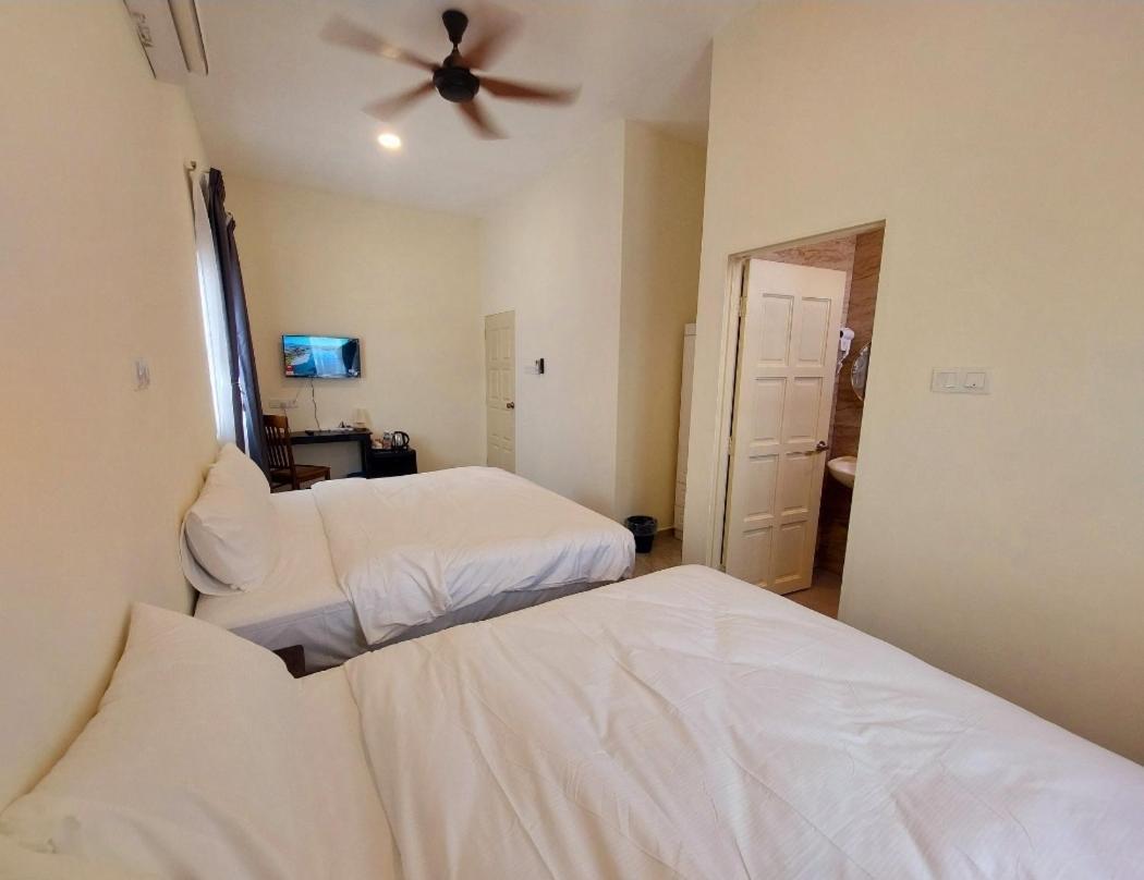 Homestay Tititel *